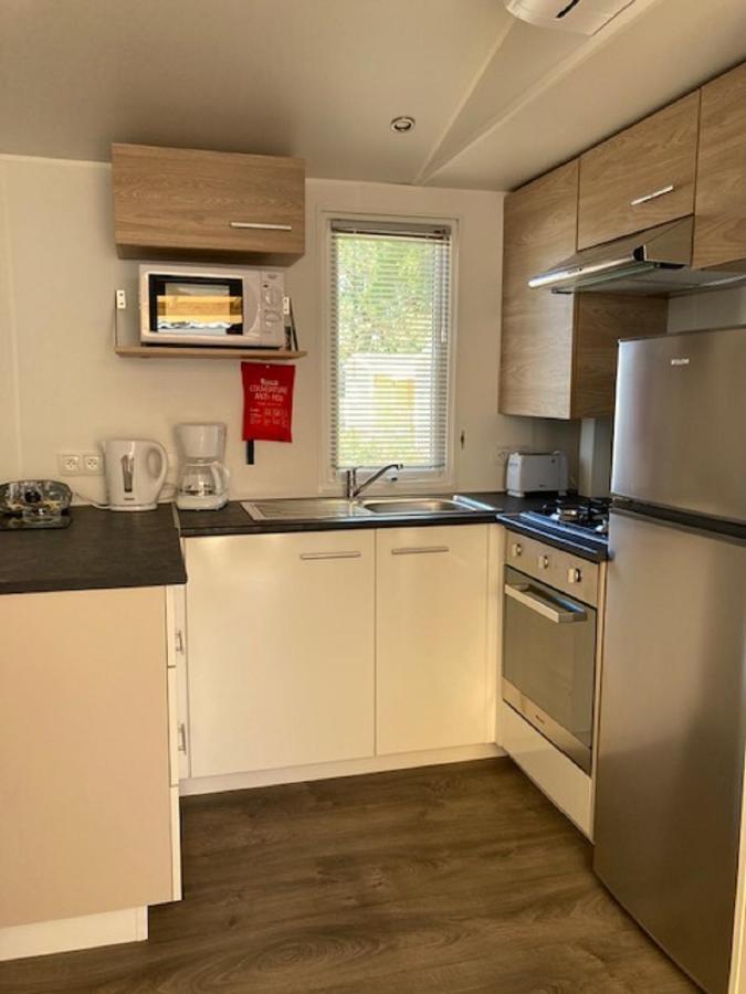 Mhvacances Louent Plusieurs Mobilhomes Dans Camping 4 Etoiles A 200M De La Plage Et Cure Thermale 卡内 外观 照片