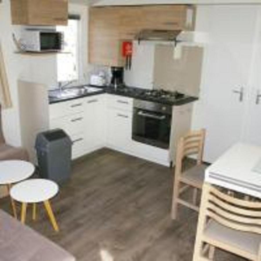 Mhvacances Louent Plusieurs Mobilhomes Dans Camping 4 Etoiles A 200M De La Plage Et Cure Thermale 卡内 外观 照片