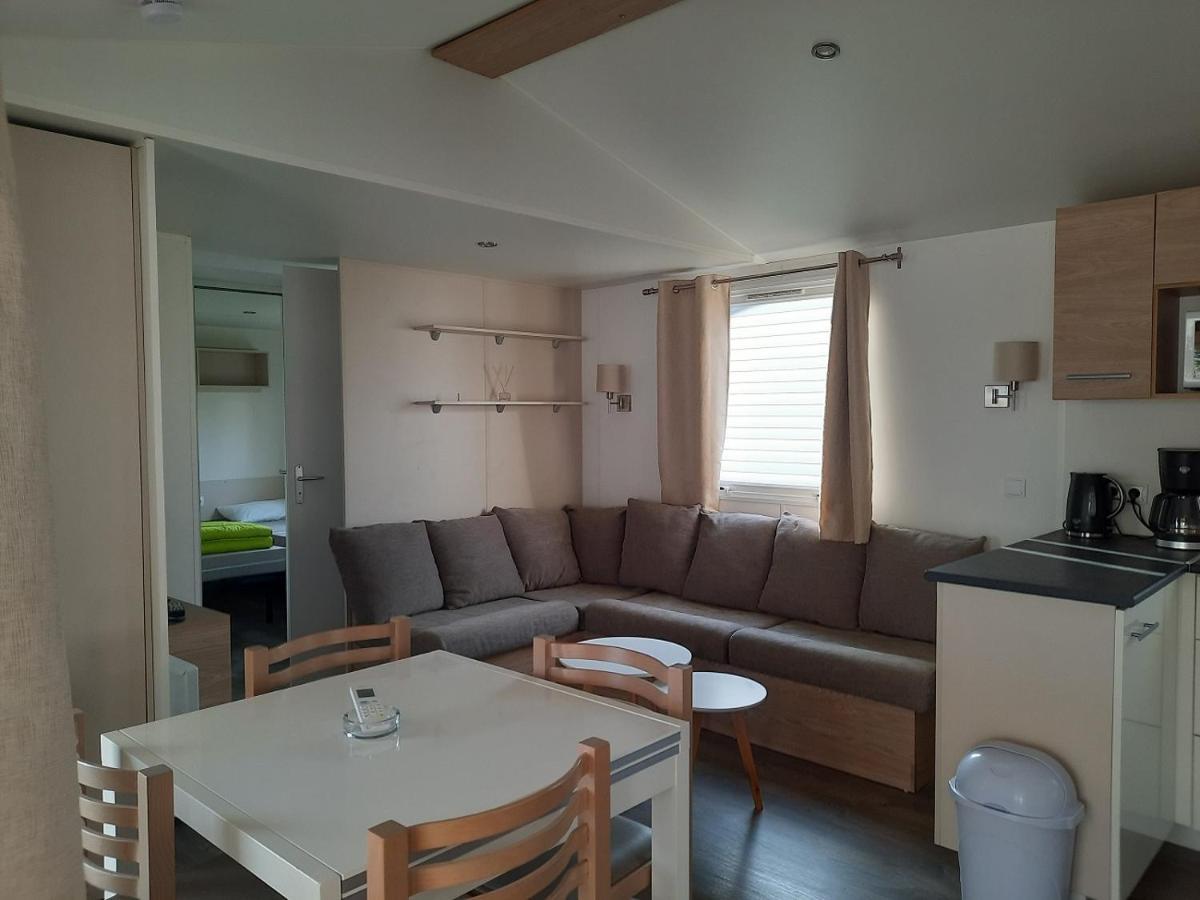 Mhvacances Louent Plusieurs Mobilhomes Dans Camping 4 Etoiles A 200M De La Plage Et Cure Thermale 卡内 外观 照片